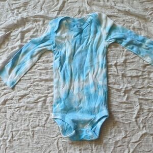 Gerber Blue and White Tie-Dye Bodysuit
